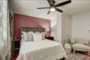 Amazing Retreat - Denver Treasure Sleeps 6, Денвер