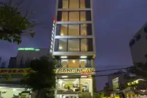 Trang Ngan Hotel, Дананг