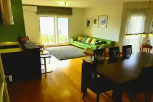 Trogir family space 90m2, Трогир