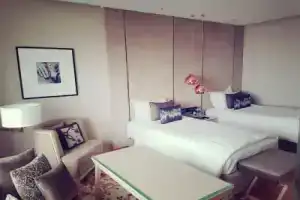 Отель «Taj Lands End», Мумбаи