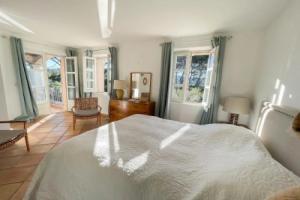 Belle villa Tropézienne/calme/piscine/3mn du centre, Сен-Тропе