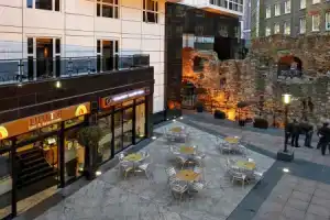 Отель «Leonardo Royal London City - Tower Hill», Лондон