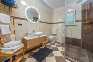Villa Fresia Zadarvillas, Vir