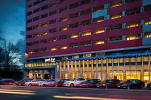 Отель «Park Inn by Radisson Katowice», Катовице