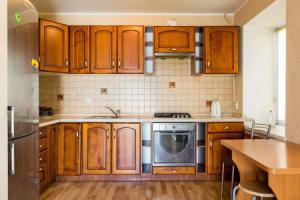 Most City area 1-bedroom apartment, central, Днепропетровск