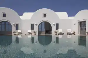 Perivolas Lifestyle Houses, Ия