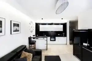 Luxury Apartments, Кельце