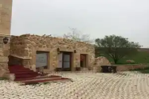 Mariat Hotel, Мидьят