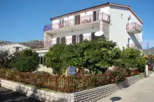 Apartment VV A3 Seget Vranjica, Riviera Trogir, Сегет Враница