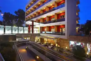 Мини-Отель «Mll Mediterranean Bay - Adults Only», Л'Аренал