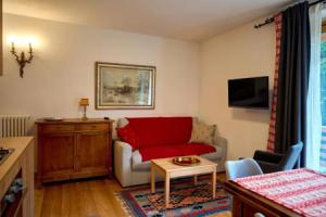 Casa al Sole Apt 1, Пинцоло