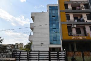 Oyo 29907 Hotel Iqra Inn, Джайпур