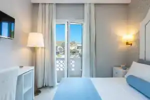 Апарт-отель «Georgioupolis Plaza Suites», Георгиуполис