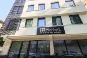 N Hotel City Center By Noshi, Тирана