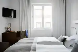 Hotel «Wedina an der Alster», Гамбург