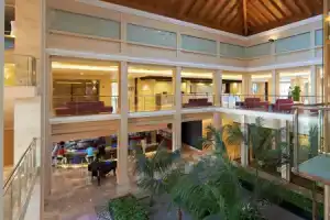 Отель «Hipotels Playa La Barrosa - Adults Only», Санкти-Петри