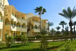 Hotel «Venice Beach», Трифа