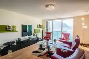 Апартаменты «Les Résidences du National de Montreux», Монтре