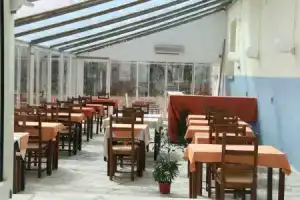 Hotel «Bois des Espeisses», Ним