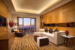 Junluxe Hotel Guangzhou Science City-Free Shuttle Bus Service to Guangzhou Canton Fair, Гуанчжоу