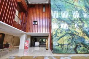 Jinfang Hot Spring Banshan Hotel, Куньмин