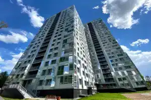 Cosmos (Космос) на улице Революции 48В, Пермь