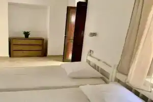 PALS Studios Lindos, Линдос