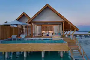Emerald Faarufushi Resort & Spa - Deluxe All Inclusive, Раа Атолл