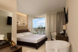 Отель «Mercure Rimini Lungomare», Римини