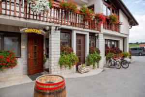 Гостевой дом «EkoTurizem Hudičevec», Постройна