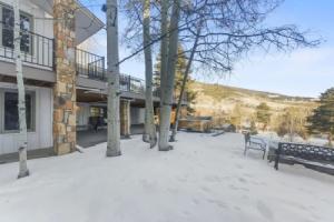 208 Tenderfoot 5 Bedroom Home by RedAwning, Диллон