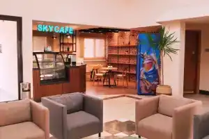 Отель «Sky View Suites», Хургада