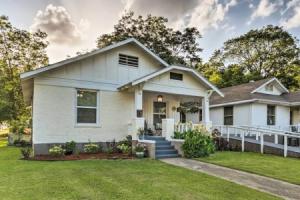 Remodeled Dtwn Hot Springs Home w/ Porch!, Хот-Спрингс