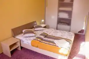 Апартаменты в Киеве, ул. Тургеневская, 65