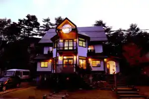 Дом «Pension Marionette», Хакуба