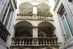 Le Bifore B&B, Мольфетта