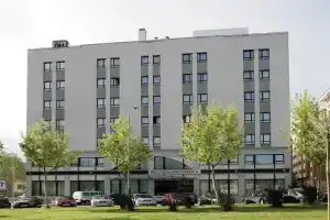 Отель «Nh Ciudad De Cuenca», Куэнка