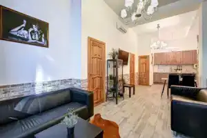 Большая квартира на Войкова, Сочи