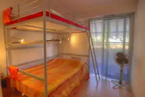 Large T2 3 étoiles 750m Palais PKG, Канны
