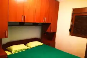 Apartments Lola, Лепетане
