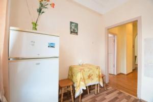 Prorizna Studio Kiev Apartment, Киев