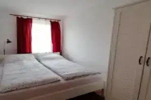 Rubin Apartment, Кельце