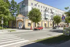 Апартаменты на улице Льва Толстого 18