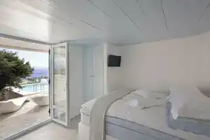 Calme Boutique Hotel, Дриос