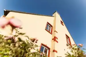 Landhotel Kauzenberg, Бад-Кройцнах