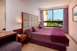 Отель «Protur Turo Pins 4* Sup», Кала-Раджада