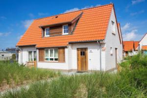 Villa, two Bathrooms and a Washing Machine, Near Ostend, Бреден