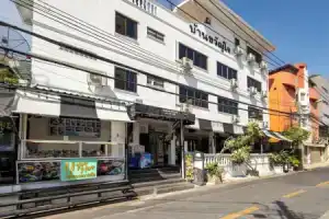 Oyo 564 Nature Boutique Hotel, Бангкок