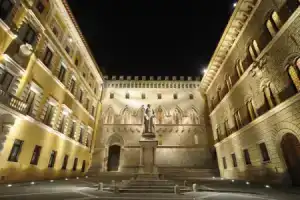Hotel «Palazzo dei Priori», Сиена
