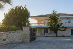 Villa Lilly in Ionian Islands, Трагаки